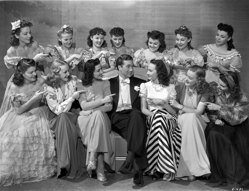 A cast portrait from My Love Came Back Photo Print - Item # VARCEL703789