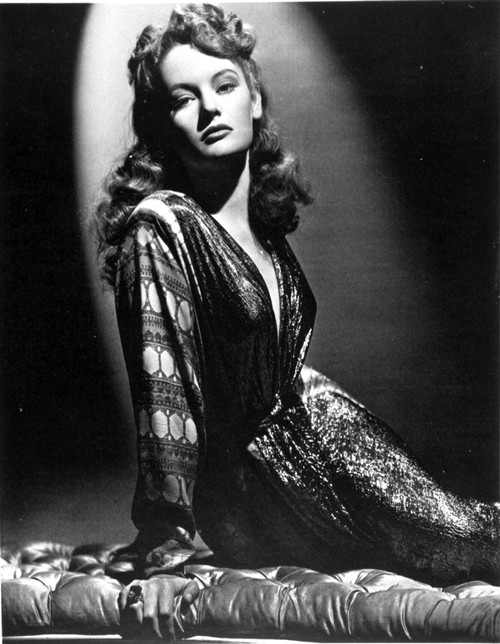A portrait of Alexis Smith Photo Print - Item # VARCEL704791