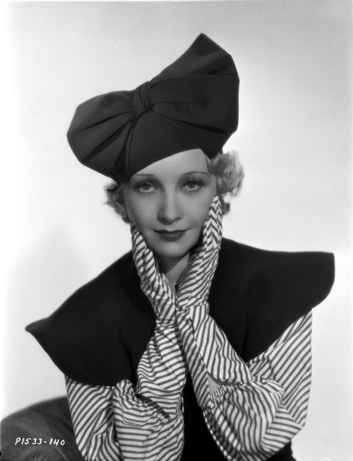Helen Twelvetrees in Printed Long Sleeve Dress Photo Print - Item # VARCEL705294
