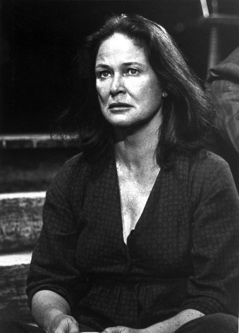 Colleen Dewhurst Looking Away in V-neck Sweater Portrait Photo Print - Item # VARCEL708000
