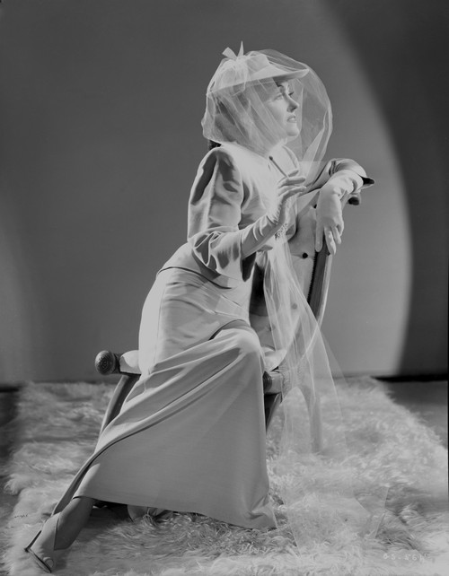 Gloria Swanson Side View in Classic Portrait Photo Print - Item # VARCEL708163