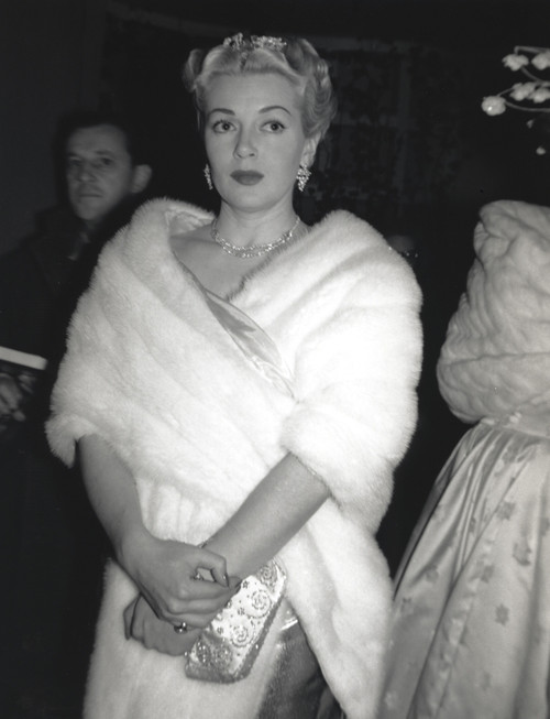 Black and White Portrait of Lana Turner Portrait in White Fur Dress Photo Print - Item # VARCEL709046