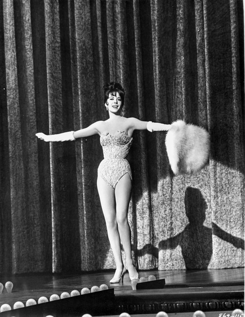 Natalie Wood Spreading Her Hand Photo Print - Item # VARCEL709972