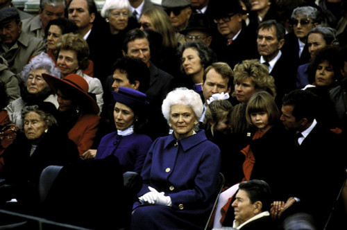 Marilyn Quayle Dan Quayle and Barbara Bush at George Bush Srs Inauguration Photo Print (10 x 8)