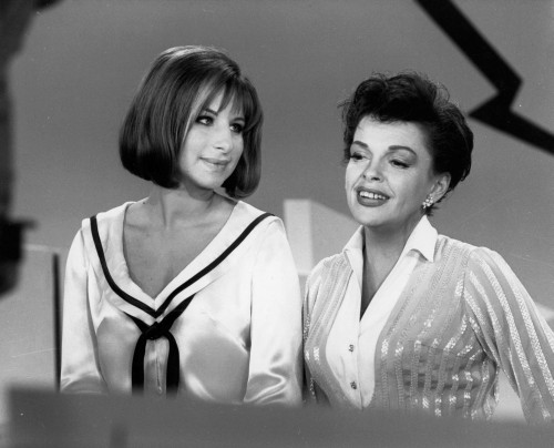 Television still featuring Barbra Streisand and Judy Garland Photo Print (10 x 8)