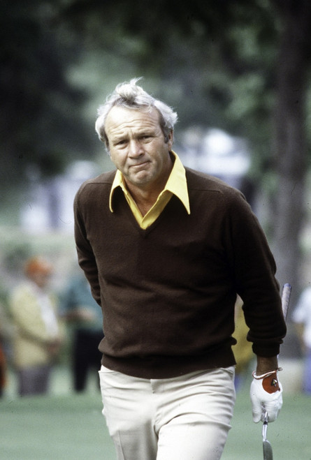 Arnold Palmer playing golf Photo Print (8 x 10)