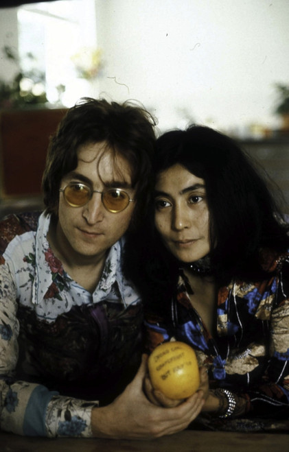 John Lennon and Yoko Ono Photo Print - Item # VARGLP360132