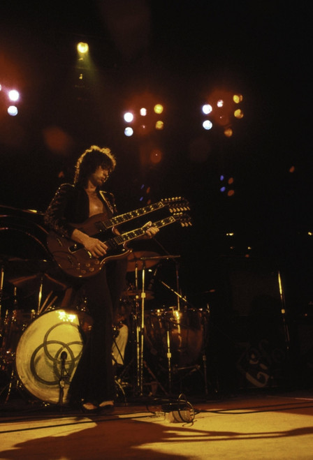 Jimmy Page performing Photo Print (8 x 10)