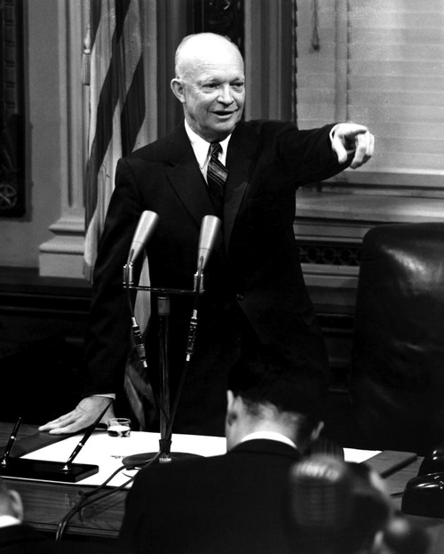 Dwight D Eisenhower pointing Photo Print (8 x 10)