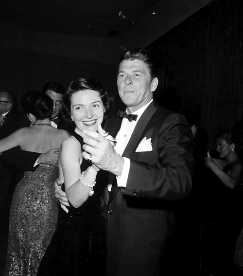 Ronald and Nancy Reagan dancing Photo Print (8 x 10)