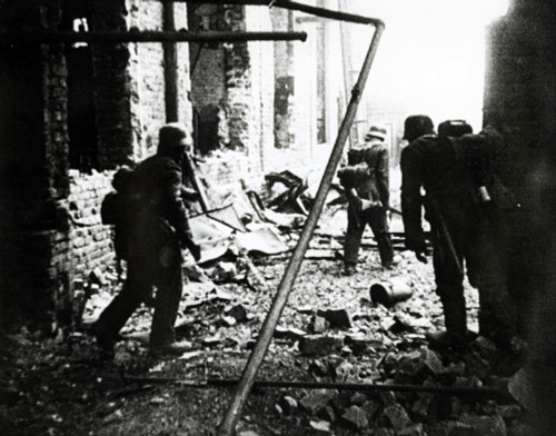 German soldiers fighting in the Battle of Stalingrad Photo Print (10 x 8)