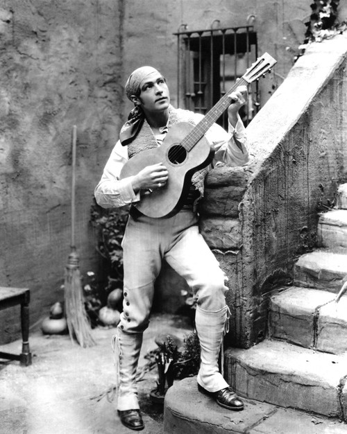 Blood And Sand Rudolph Valentino 1922 Photo Print - Item # VAREVCMCDBLANEC058H