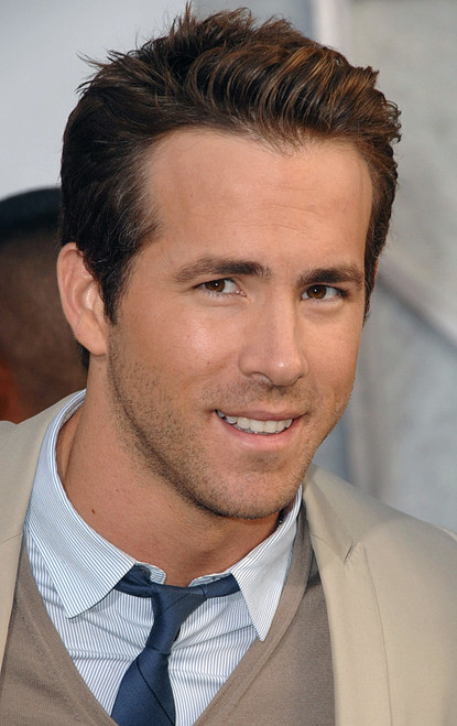 Ryan Reynolds At Arrivals For The Proposal Premiere Photo Print