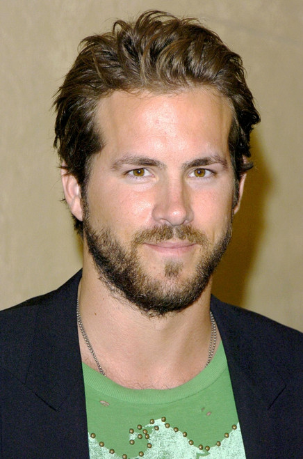 Ryan Reynolds At Arrivals For Waiting Premiere Photo Print