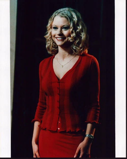 Emilie De Ravin Wearing Red Sweater And Skirt In Roswell Photo Print