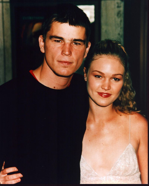 Josh Hartnett And Julia Stiles Photo Print