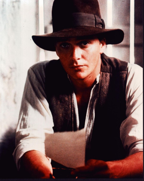 Sean Patrick Flanery Holding Paper In The Young Indiana Jones Chronicles Photo Print