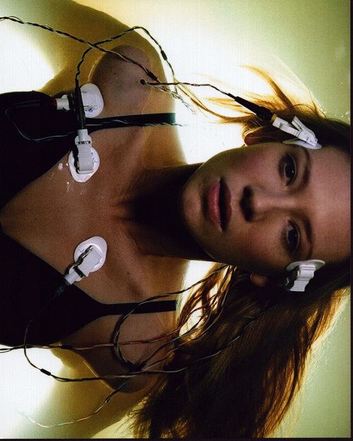 Anna Torv With Sensors For Fringe Photo Print