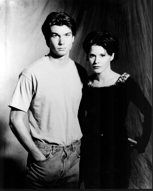 Jerry O'Connell And Sabrina Lloyd For Sliders Black And White Photo Print