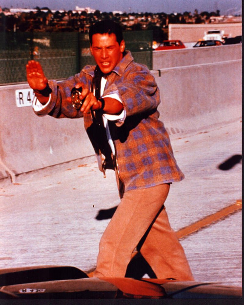 Keanu Reeves Stopping A Car In Speed Photo Print