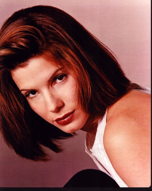 Sandra Bullock Headshot Leaning Forward Photo Print