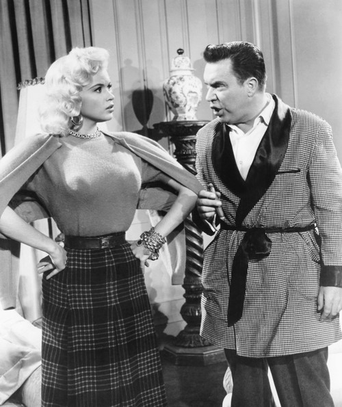 The Girl Can'T Help It Photo Print (8 x 10) - Item # EVCMBDGICAFE022