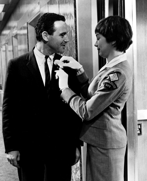 The Apartment Photo Print (16 x 20) - Item # EVCMCDAPAREC006LARGE