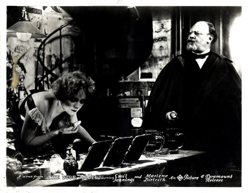 The Blue Angel Movie Poster Masterprint (28 x 22) - Item # EVCMCDBLANEC102LARGE