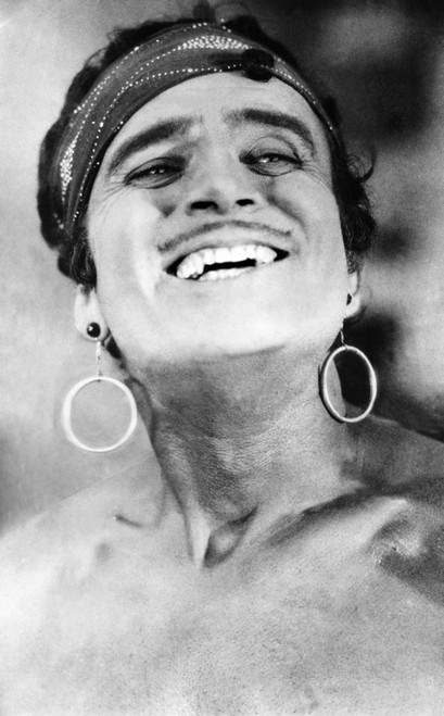 The Thief Of Bagdad Douglas Fairbanks Sr. 1924 Photo Print - Item # VAREVCMBDTHOFEC032H