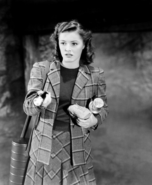 The Mysterious Doctor Eleanor Parker 1943 Photo Print - Item # VAREVCMBDMYDOEC018H