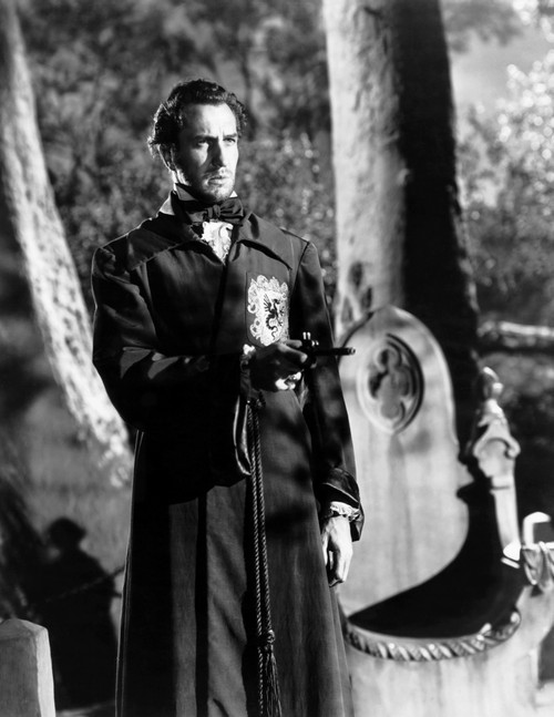 Dragonwyck Vincent Price 1946 Tm & Copyright ??20Th Century Fox Film Corp./Courtesy Everett Collection Photo Print - Item # VAREVCMBDDRAGFE017H