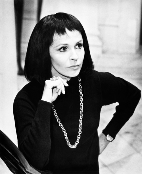 A Severed Head Claire Bloom 1970 Photo Print - Item # VAREVCMBDSEHEEC052H