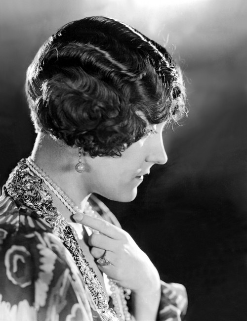 Model Wearing Her Hair In 'The Glorias Bob' Orginated By Gloria Swanson 1923 Photo Print - Item # VAREVCSBDHAIREC002H