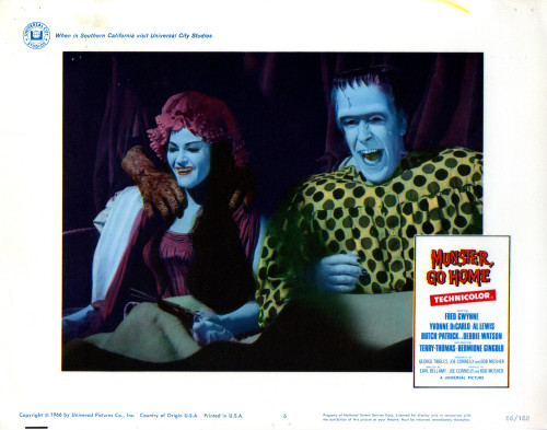 Munster Movie Poster Masterprint - Item # VAREVCMCDMUGOEC007