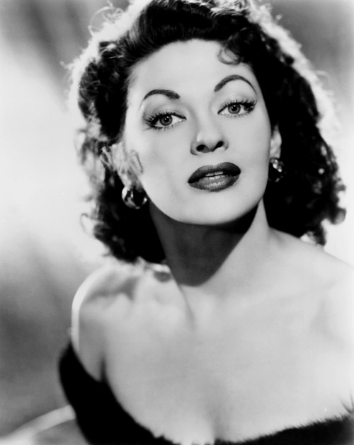 The Captain'S Paradise Yvonne De Carlo 1953 Photo Print - Item # VAREVCMBDCAPAEC048H