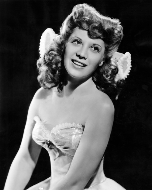 Dinah Shore Ca. 1943 Photo Print - Item # VAREVCPBDDISHEC019H
