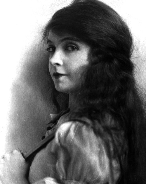 Lillian Gish Ca. Early 1920S Photo Print - Item # VAREVCPBDLIGIEC024H