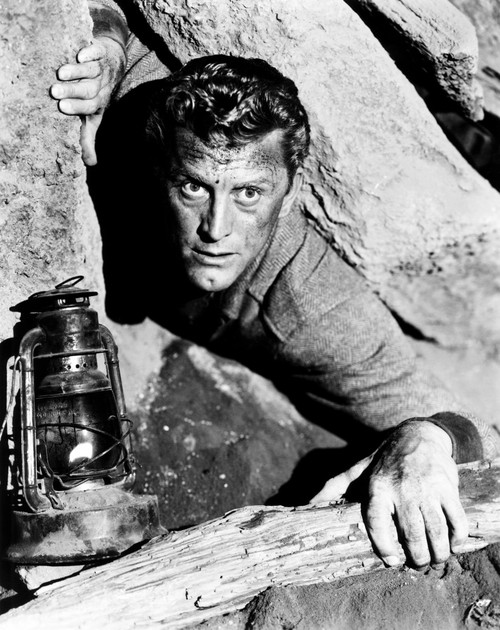 Ace In The Hole Kirk Douglas 1951 Photo Print - Item # VAREVCMBDACINEC057H