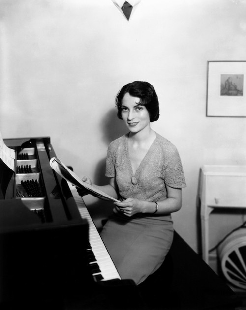 Agnes Moorehead Ca. 1930 Photo Print - Item # VAREVCPBDAGMOEC037H