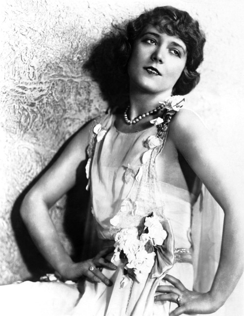 The Dark Angel Vilma Banky 1925 Photo Print - Item # VAREVCMBDDAANEC072H