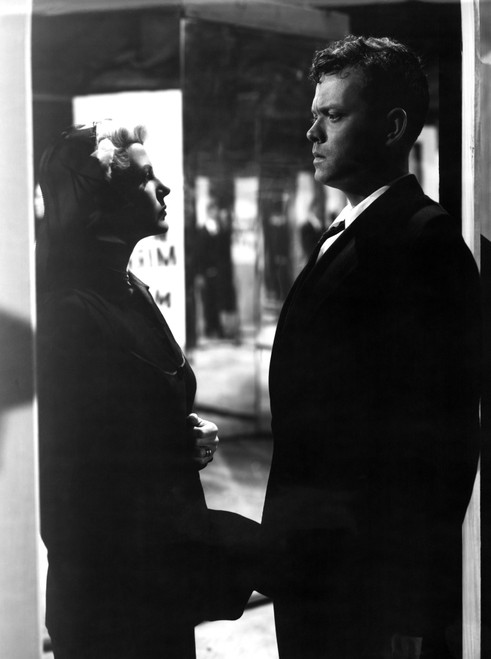 The Lady From Shanghai Rita Hayworth Orson Welles 1954 Photo Print - Item # VAREVCMBDLAFREC037H