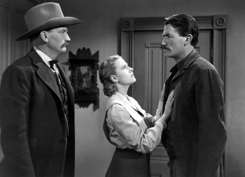 The Gunfighter Millard Mitchell Helen Westcott Gregory Peck 1950 Tm & Copyright 20Th Century Fox Film Corp. All Rights Reserved. Photo Print - Item # VAREVCMBDGUNFEC009H