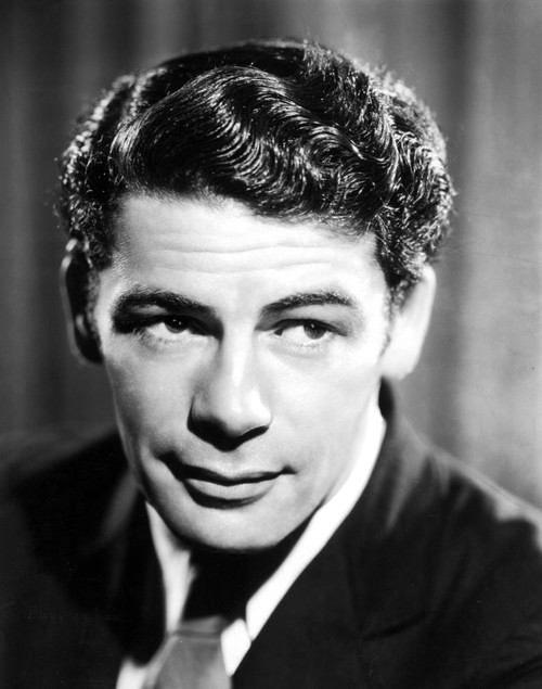 Paul Muni Portrait Ca. 1934 Photo Print - Item # VAREVCPBDPAMUEC004H