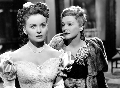 The Fan From Left Jeanne Crain Madeleine Carroll 1949 Tm And Copyright ?20Th Century-Fox Film Corp. All Rights Reserved Photo Print - Item # VAREVCMBDFANNFE013H