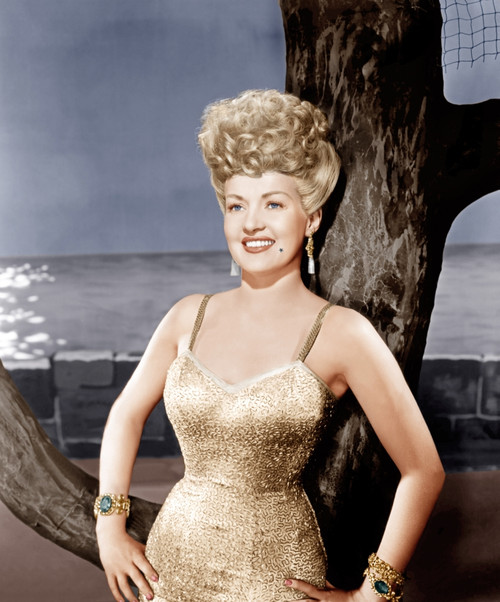 Coney Island Betty Grable 1943. ??20Th Century-Fox Film Corporation Tm & Copyright/Courtesy Everett Collection Photo Print - Item # VAREVCP8DBEGREC006H