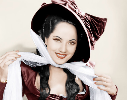 The Scarlet Pimpernel Merle Oberon 1934 Photo Print - Item # VAREVCM8DSCPIEC001H