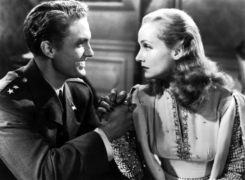 To Be Or Not To Be Robert Stack Carole Lombard 1942 Photo Print - Item # VAREVCMBDTOBEEC007H