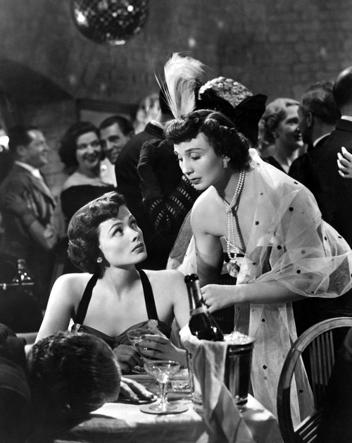 Night And The City Gene Tierney Googie Withers 1950. Tm And Copyright ?? 20Th Century Fox Film Corp. All Rights Reserved. Courtesy: Everett Collection. Photo Print - Item # VAREVCMBDNIANFE015H