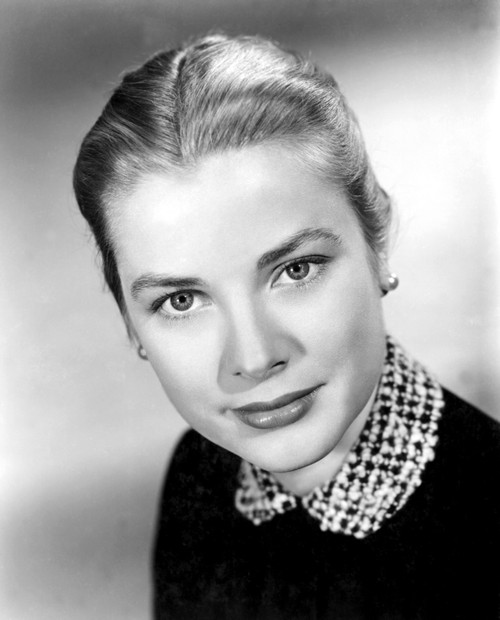 Grace Kelly 1952 Photo Print - Item # VAREVCPBDGRKEEC047H - Posterazzi