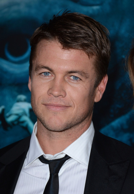 Luke Hemsworth At Arrivals For In The Heart Of The Sea Premiere